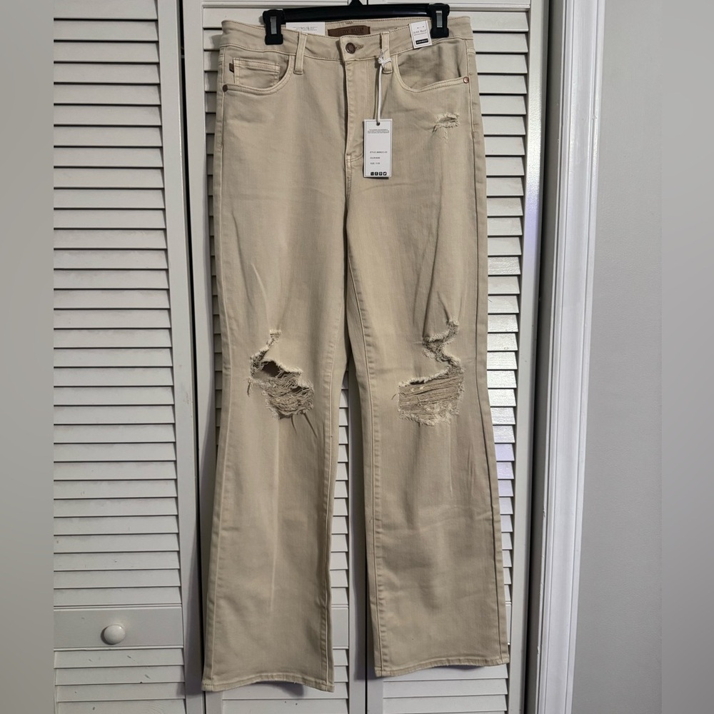 NEW Judy Blue Light Tan Distressed Jeans